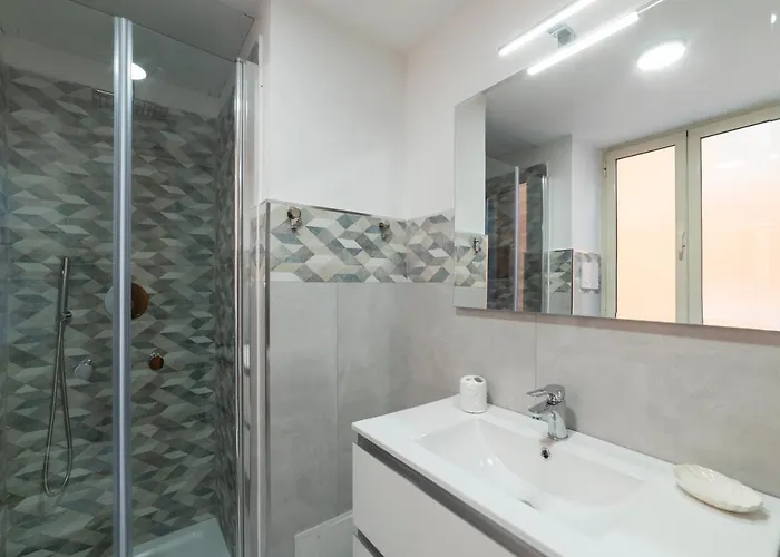Apartmán Avignonesi 04 - Fromhometorome *