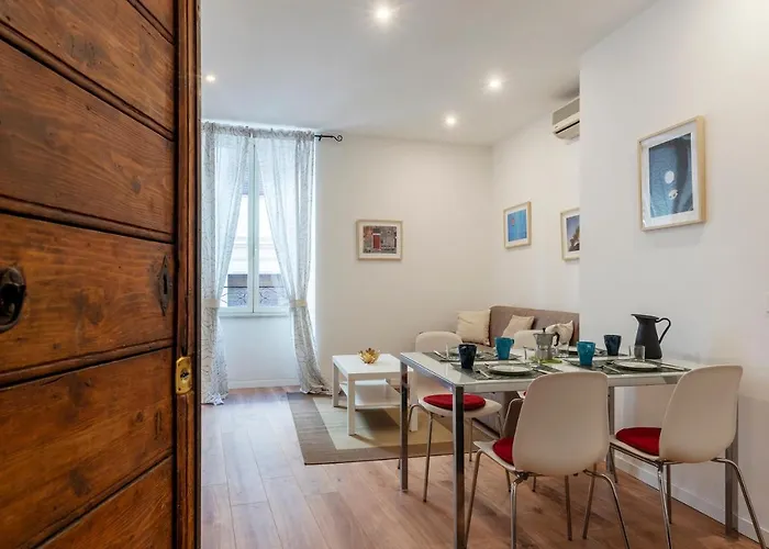 Apartmán Avignonesi 04 - Fromhometorome
