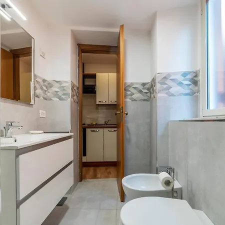 Avignonesi 04 - Fromhometorome Apartament *