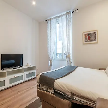 Avignonesi 04 - Fromhometorome Appartement *