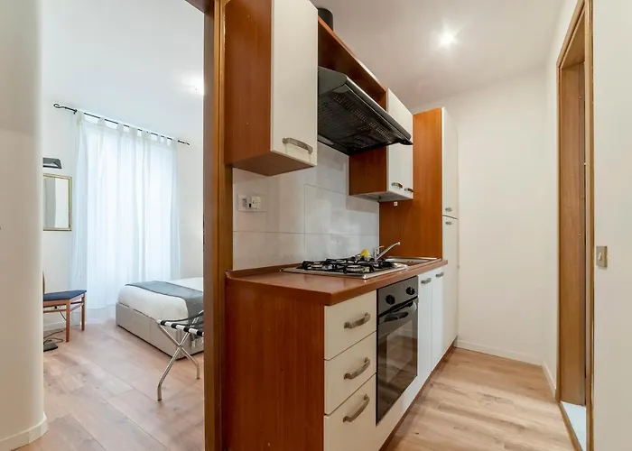 Avignonesi 04 - Fromhometorome Apartman *